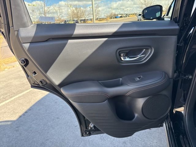 Used 2025 Honda HR-V Sport image 18