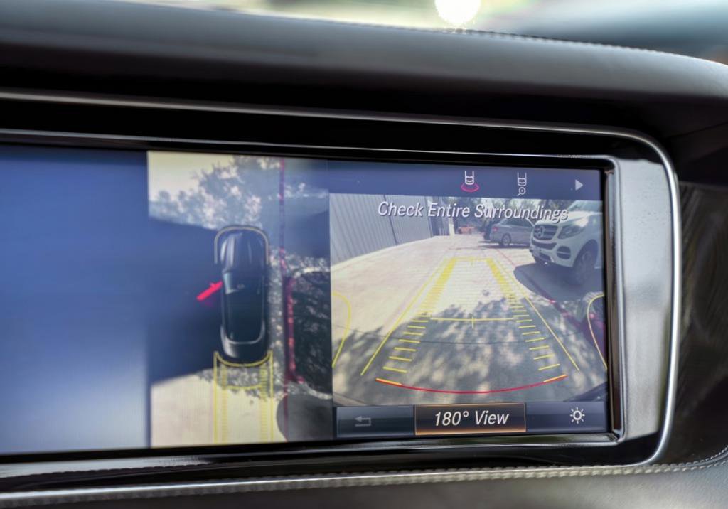 Used 2017 Mercedes-Benz S 63 AMG 4MATIC Cabriolet w/ Driver Assistance Package image 10