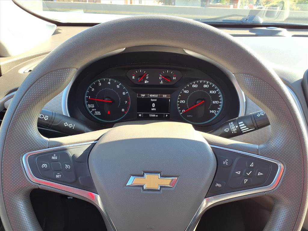 Used 2022 Chevrolet Malibu LT image 16