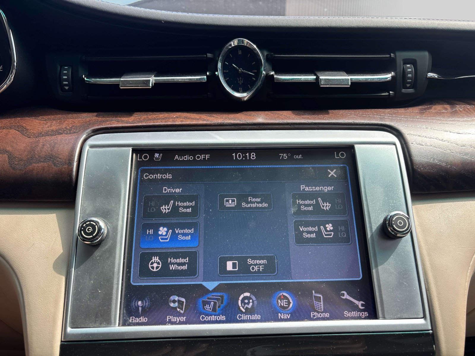 Used 2014 Maserati Quattroporte GTS RWD image 23