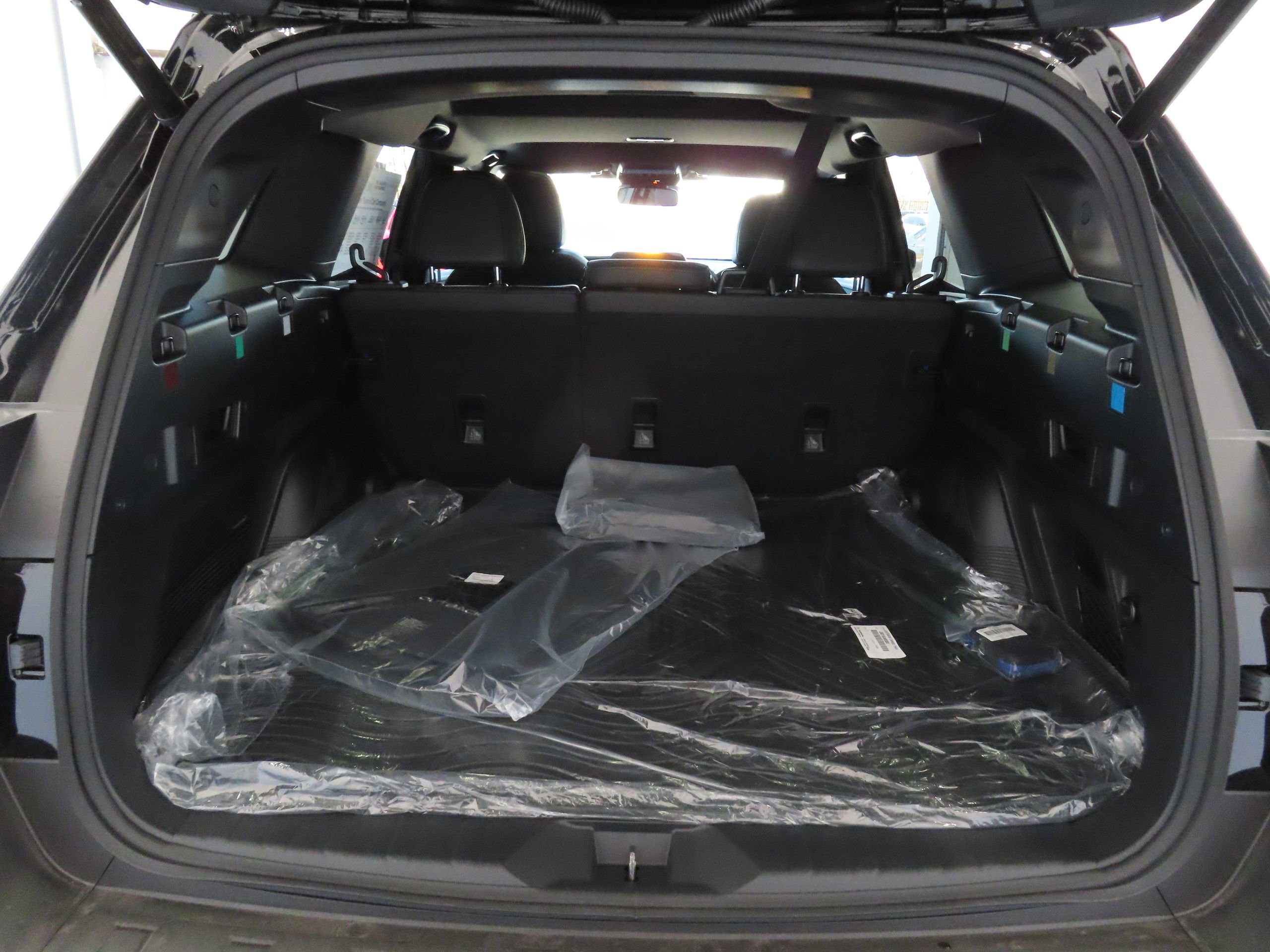 New 2026 Subaru Outback Limited XT AWD/4WD image 23