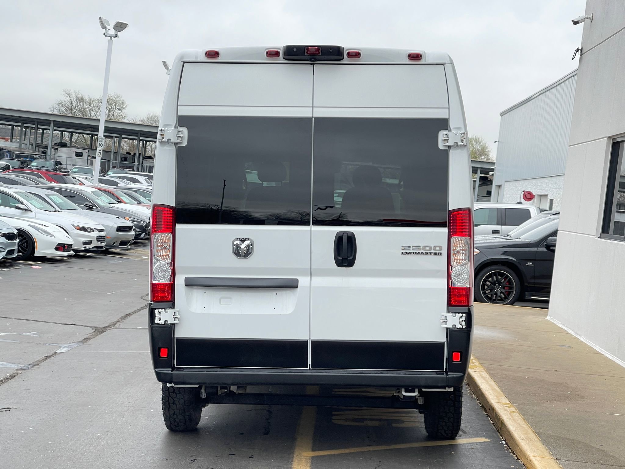 Used 2023 RAM ProMaster 2500 FWD image 4