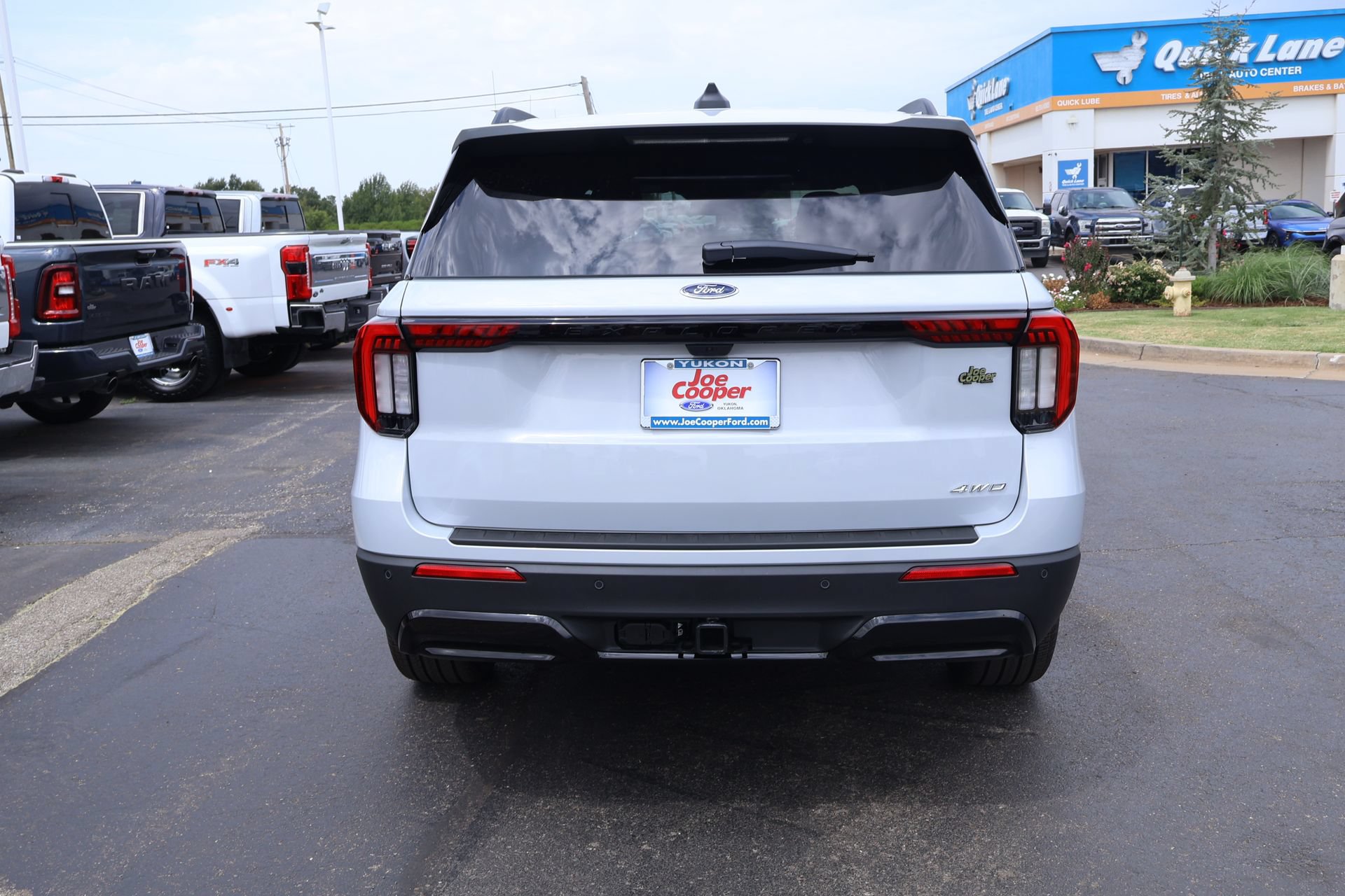 New 2026 Ford Explorer ST-Line w/ ST-Line Street Pack AWD/4WD image 24