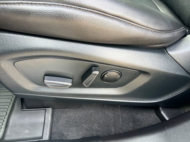 Used 2022 Ford Explorer Limited w/ Class IV Trailer Tow Package image 14