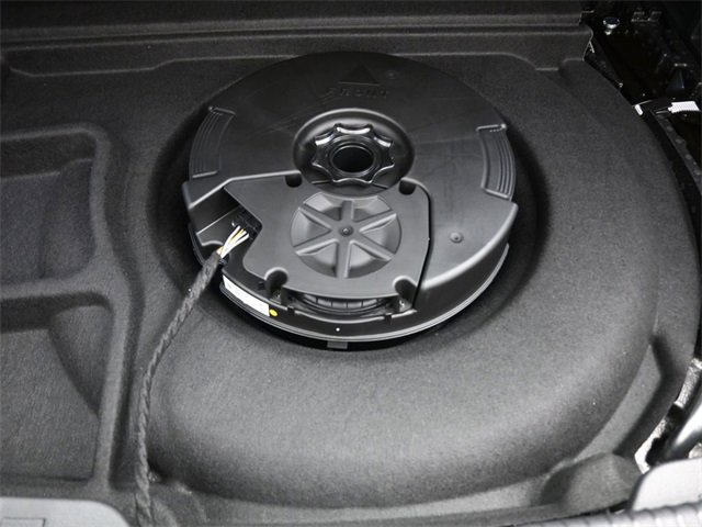 Certified 2024 Volkswagen Atlas Cross Sport SEL Premium R-Line image 12