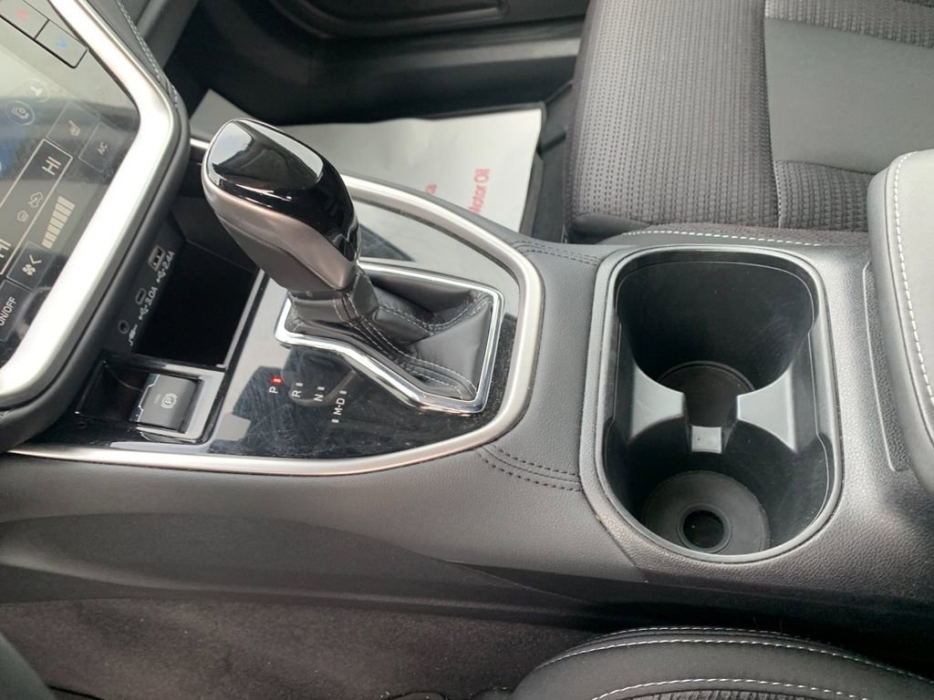 Used 2025 Subaru Outback Premium w/ Popular Package #1 image 25