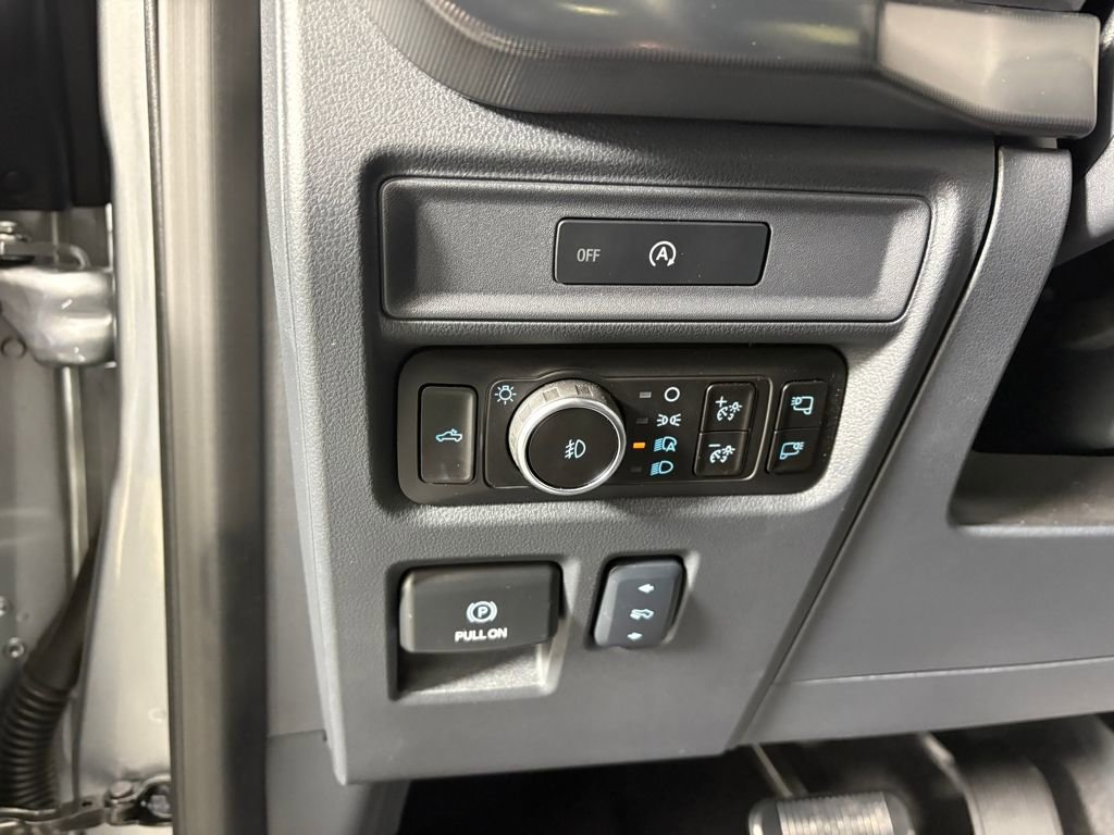 Certified 2025 Ford F150 Lariat w/ Equipment Group 501A Mid image 15