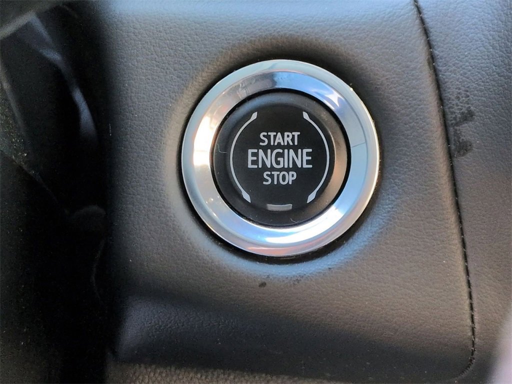 Used 2023 Chevrolet Tahoe High Country image 15