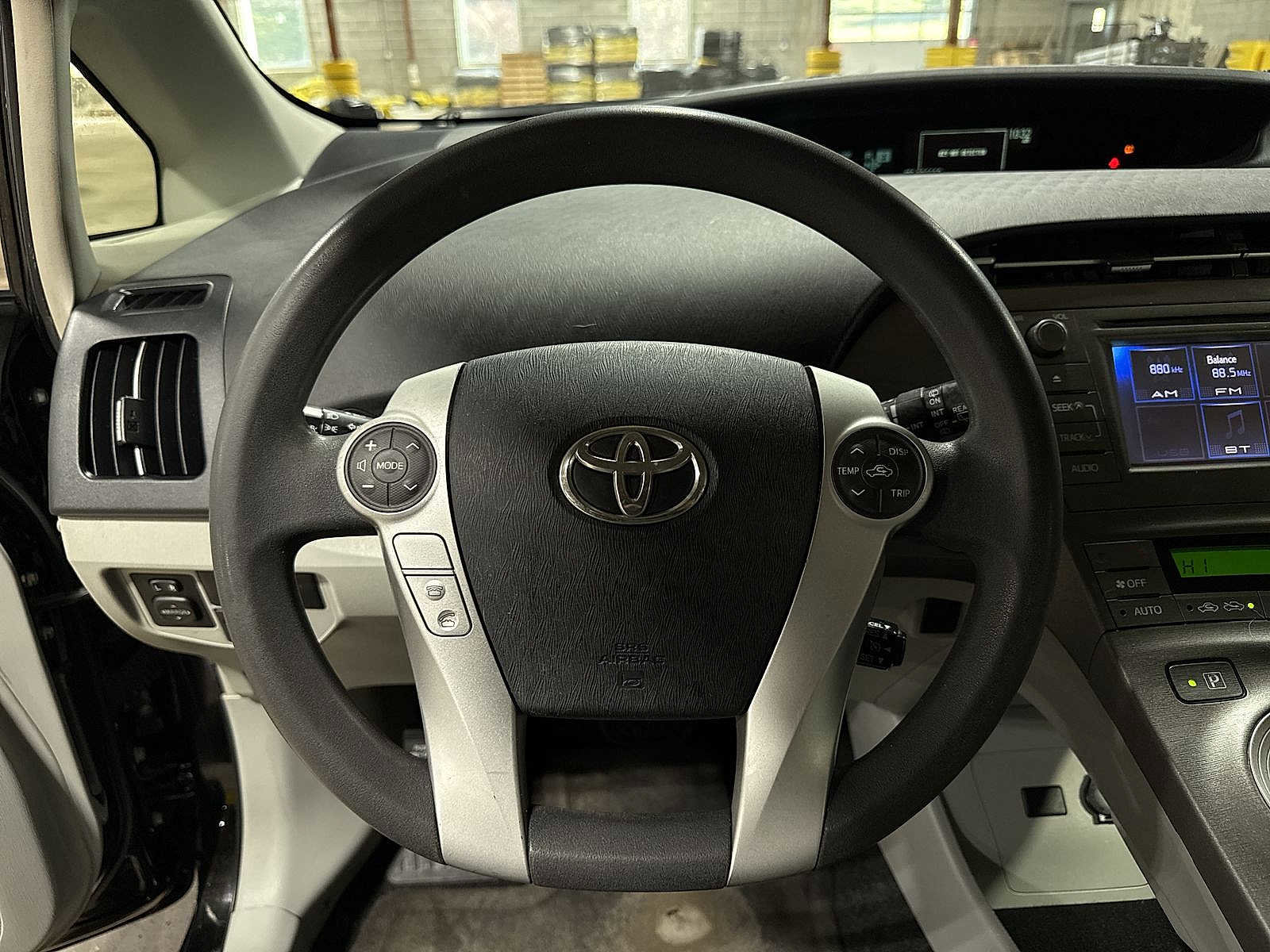 Used 2012 Toyota Prius Two image 18