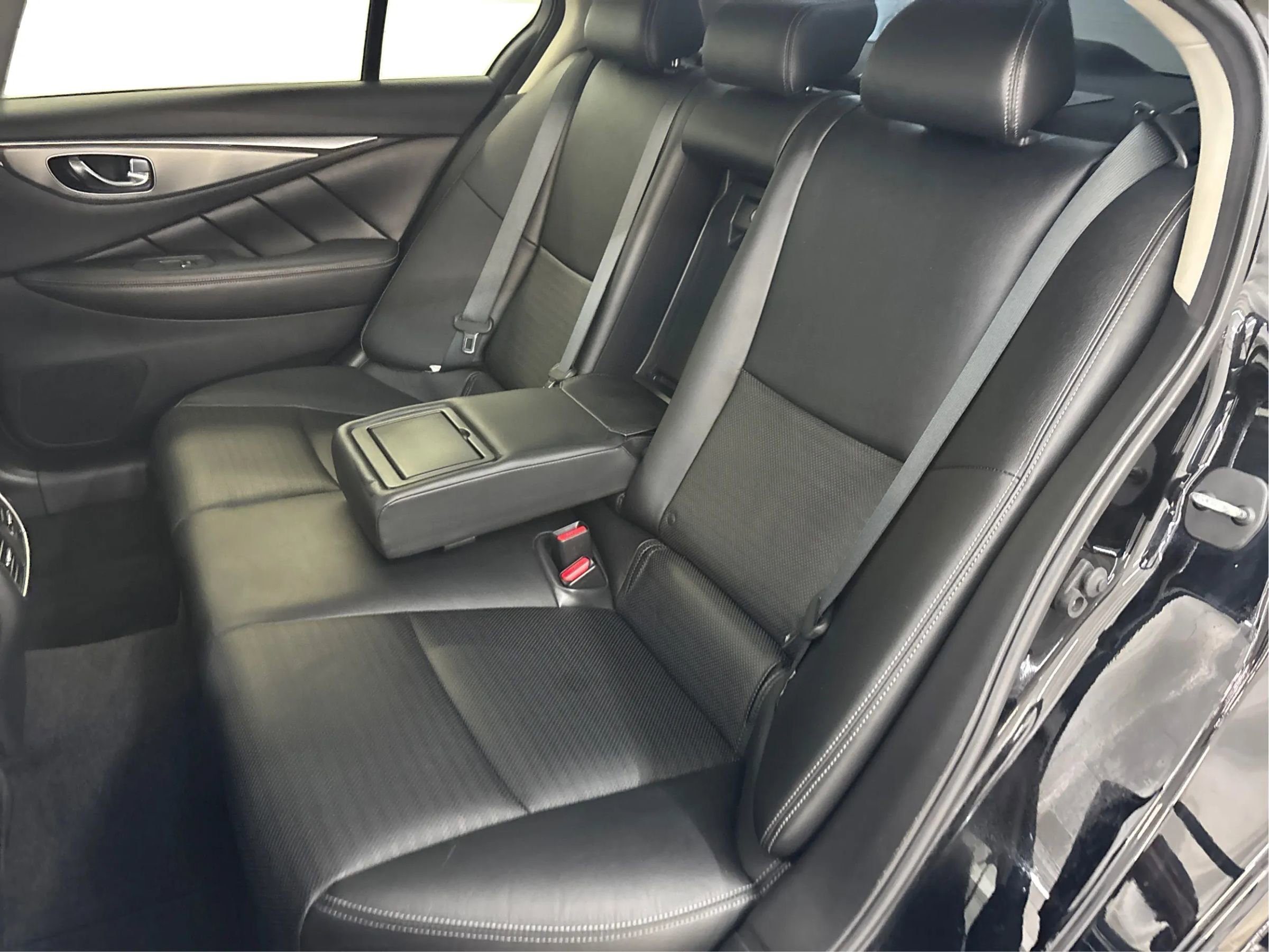 Used 2019 INFINITI Q50 Signature Edition image 14