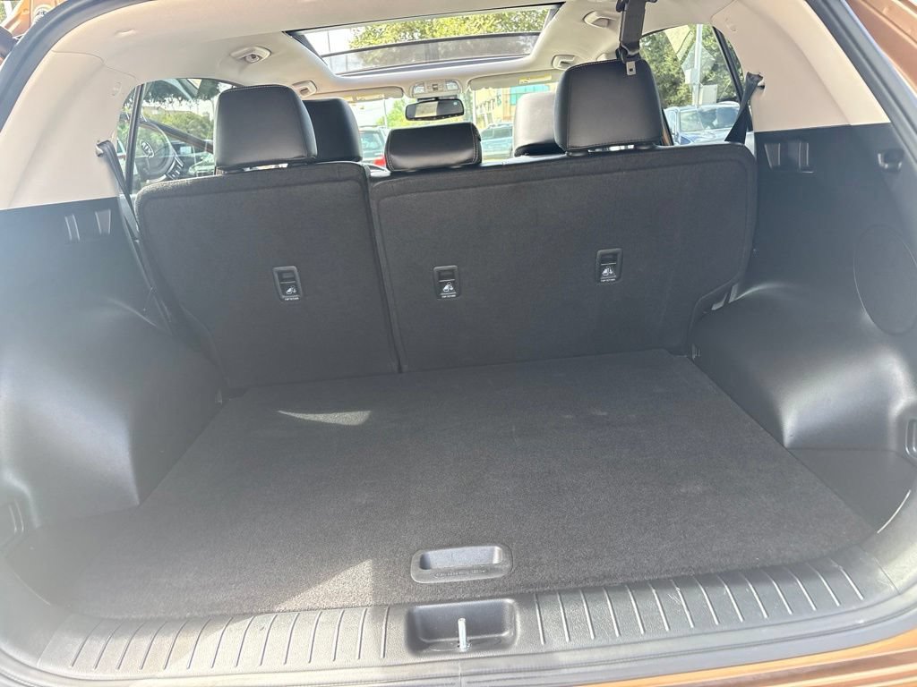Used 2020 Kia Sportage EX w/ EX Technology Package FWD image 21