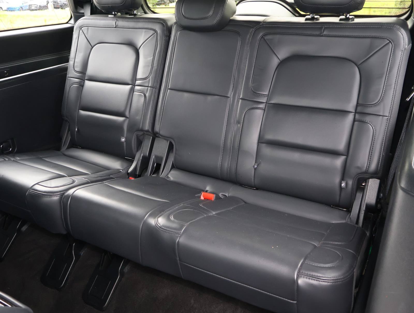 Used 2023 Lincoln Navigator Reserve RWD image 21