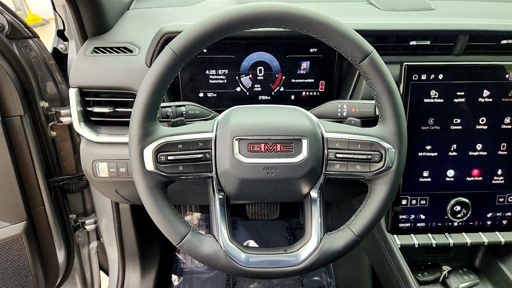 Used 2026 GMC Terrain Elevation w/ Elevation Premium Package FWD image 14