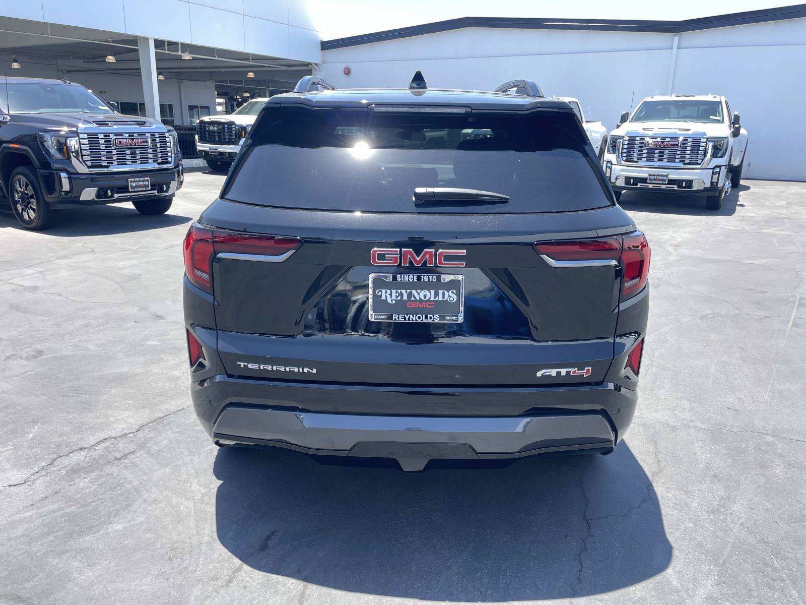 New 2026 GMC Terrain AT4 AWD/4WD image 6