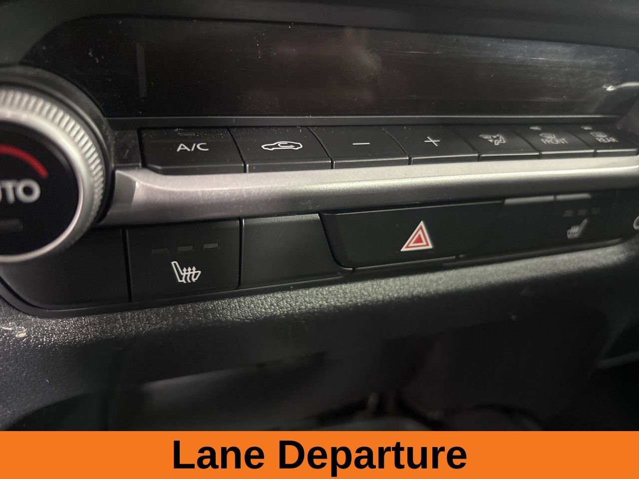 Used 2025 MAZDA CX-50 AWD 2.5 Hybrid w/ Premium Pkg image 16