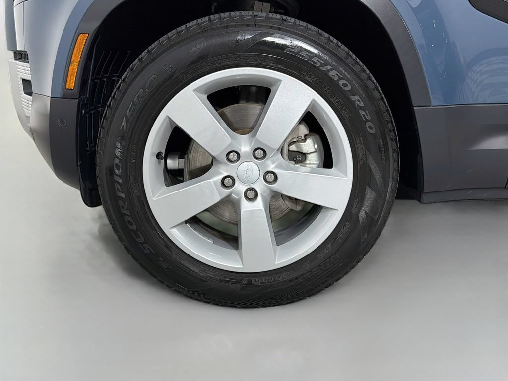 Certified 2024 Land Rover Defender 110 S AWD/4WD image 34