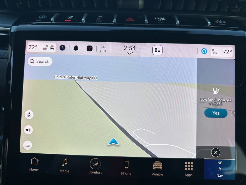 Used 2024 Jeep Grand Cherokee Trailhawk w/ Luxury Tech Group III image 23