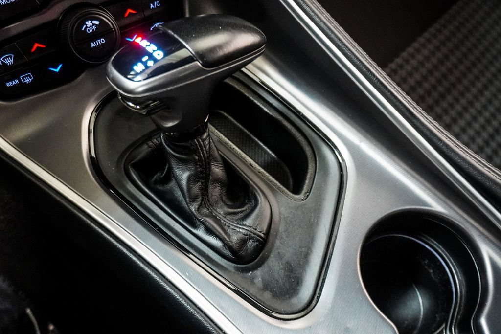 Used 2021 Dodge Challenger R/T Scat Pack RWD image 19
