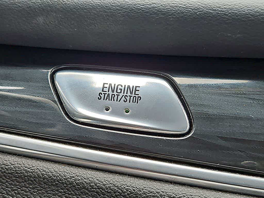 Used 2020 Buick Enclave Premium w/ Surround and Sites Package FWD image 23