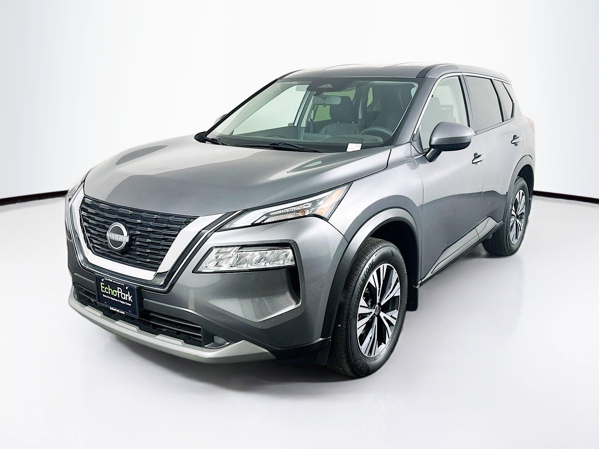 Used 2023 Nissan Rogue SV AWD/4WD image 4