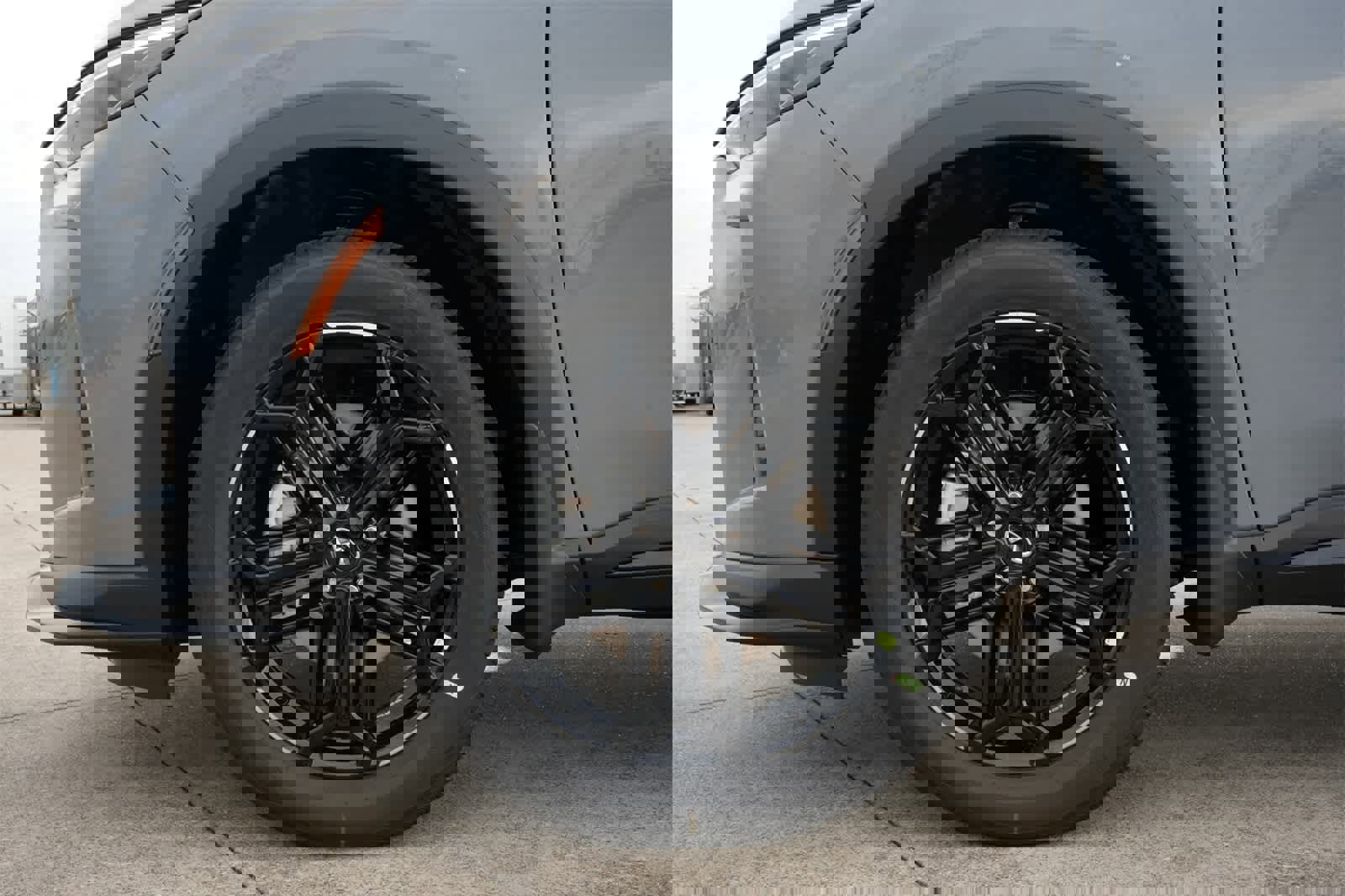 New 2026 INFINITI QX60 Sport w/ Dark Cargo Package image 27