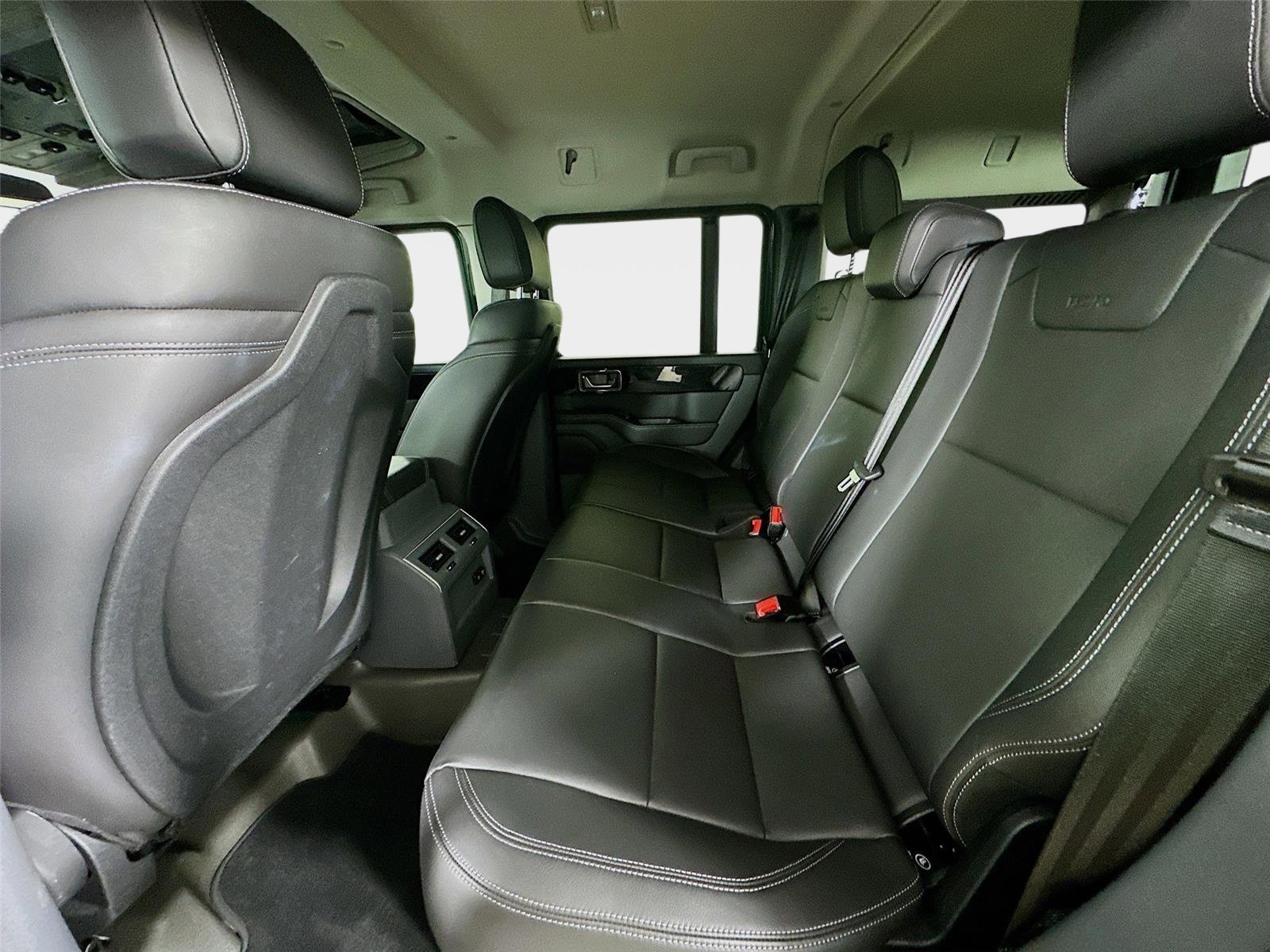 Used 2024 INEOS Grenadier image 39