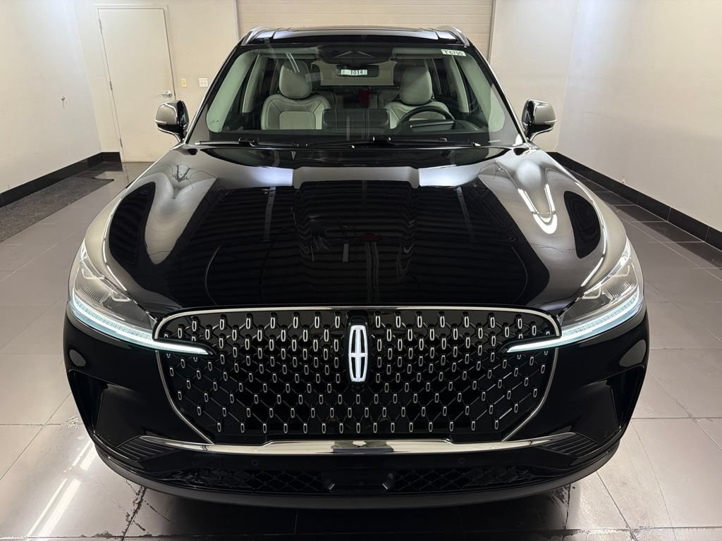 New 2026 Lincoln Aviator Reserve AWD/4WD image 2
