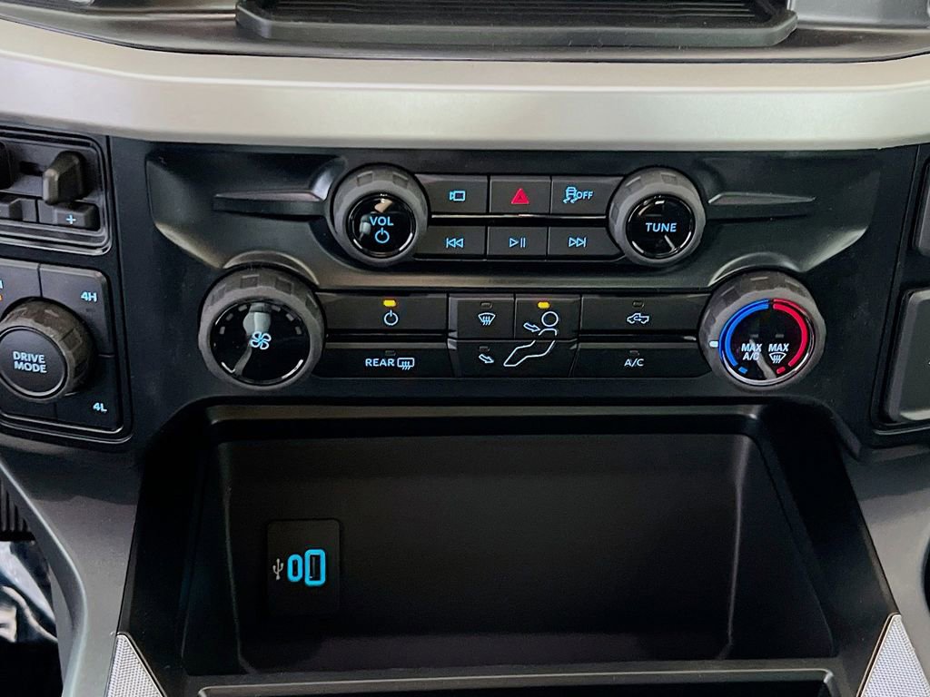 New 2025 Ford F350 XLT w/ 360-Degree Camera Package image 9