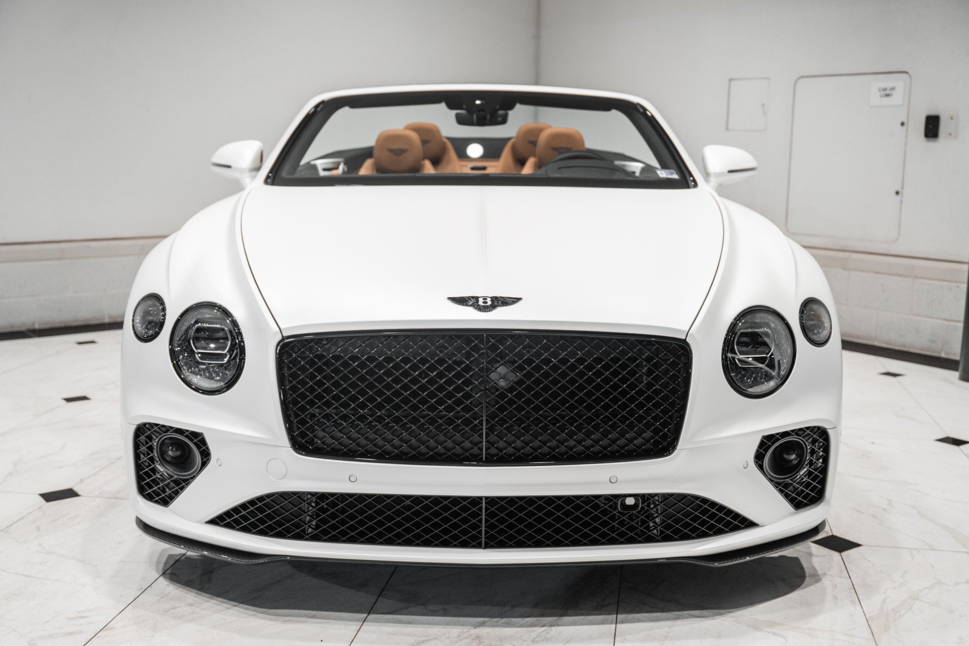 New 2024 Bentley Continental GT V8 AWD/4WD image 8