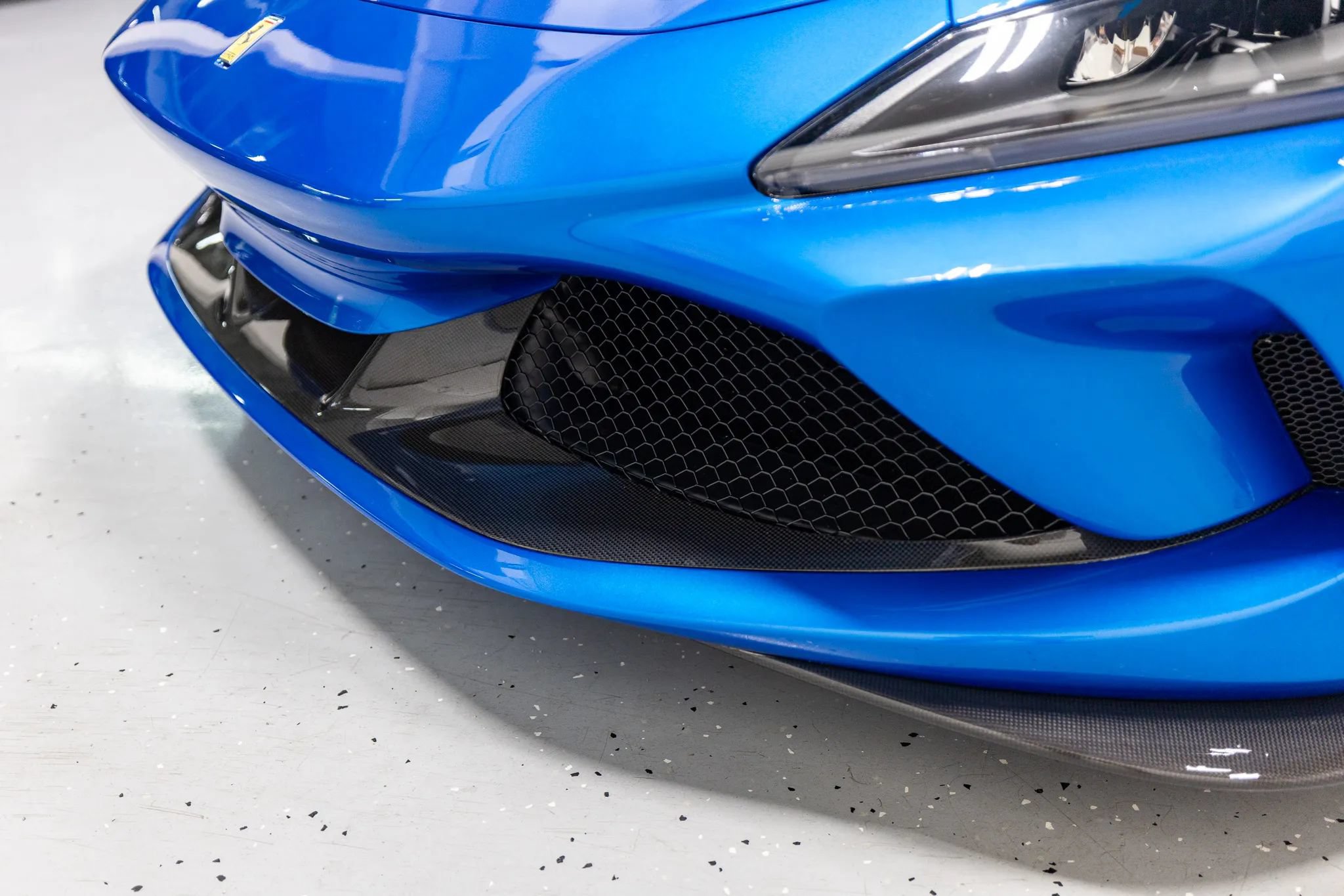 Used 2020 Ferrari F8 Tributo RWD image 8