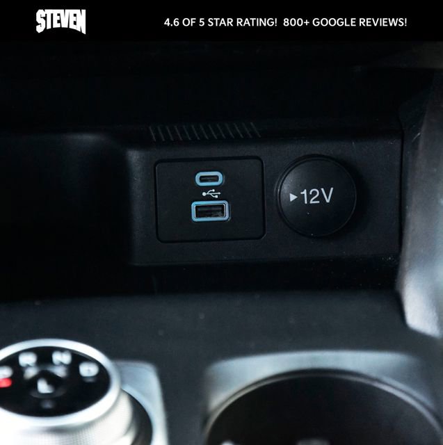 Used 2022 Ford Escape SE image 22