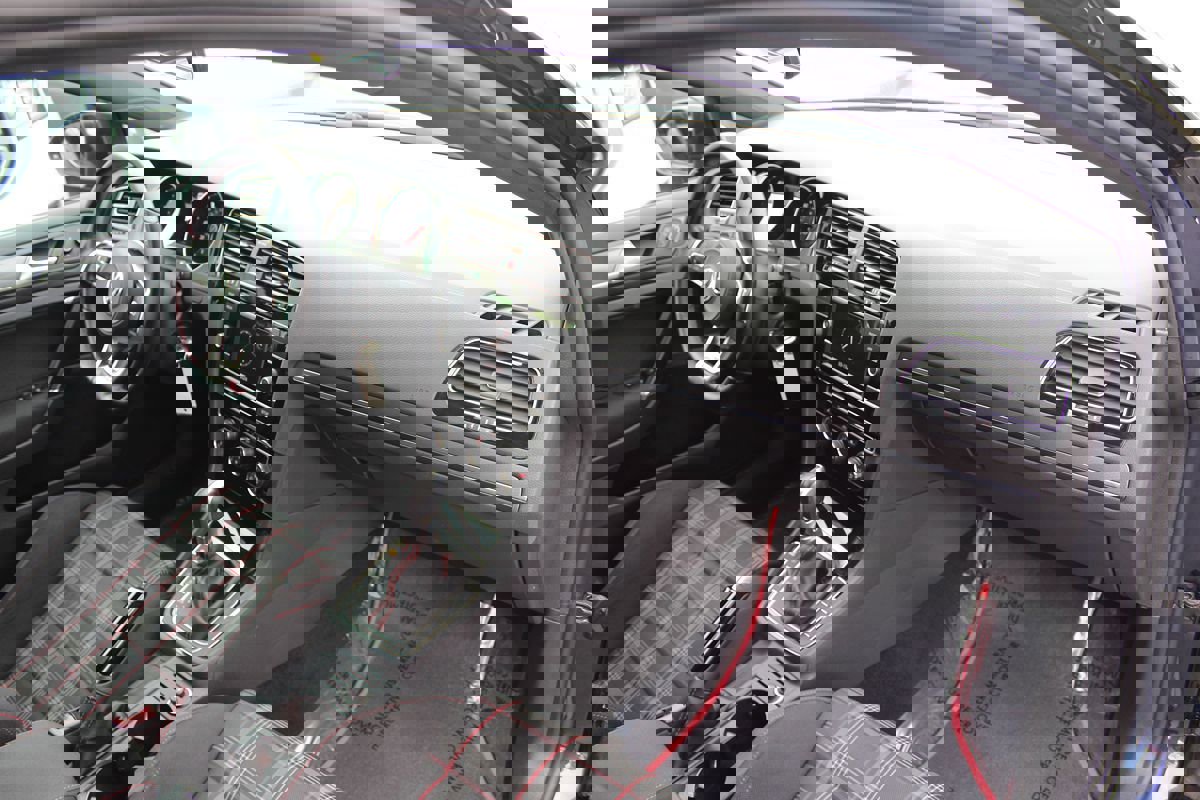 Used 2018 Volkswagen GTI S image 21