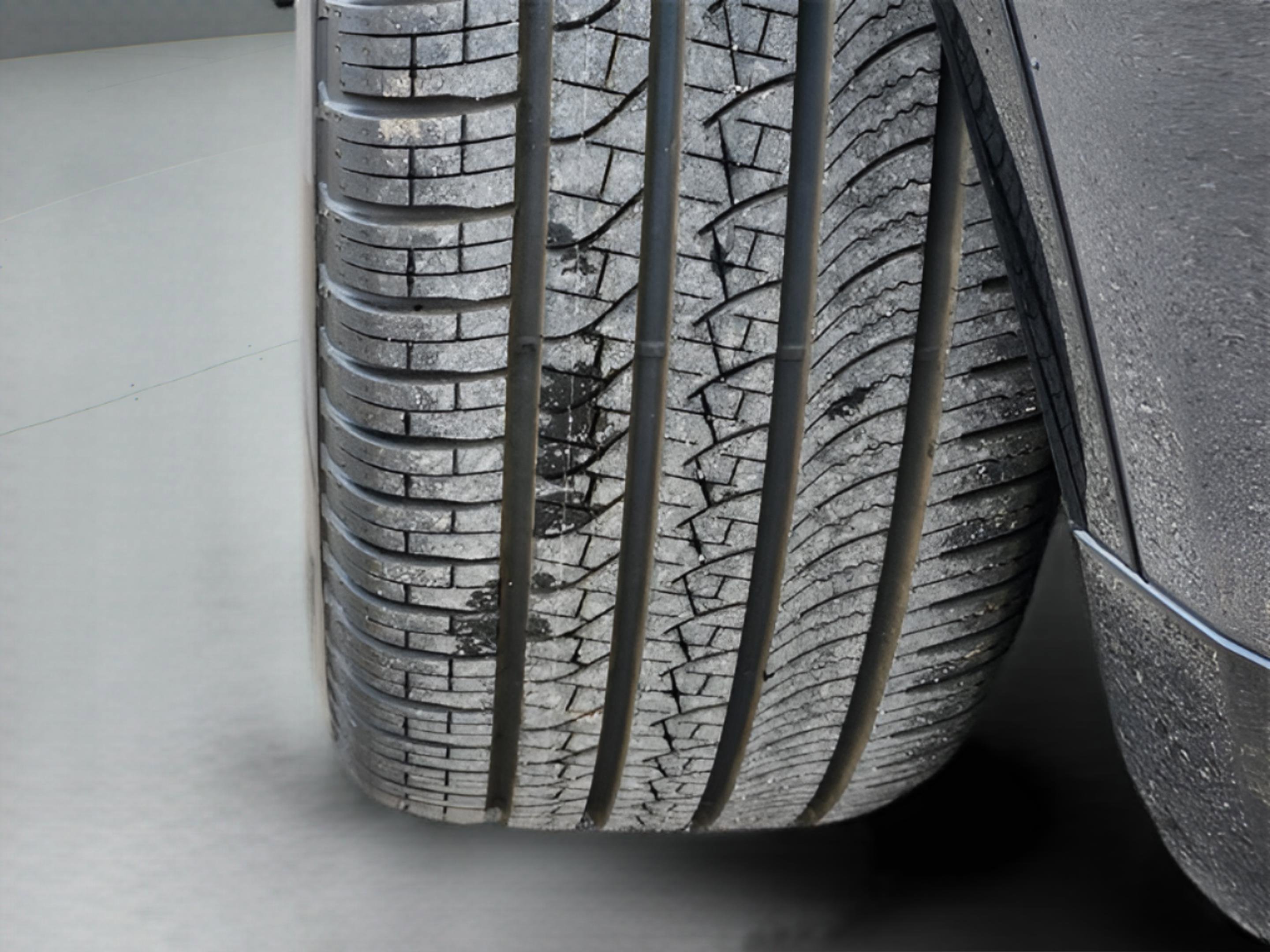 New 2025 Land Rover Discovery Dynamic SE image 31