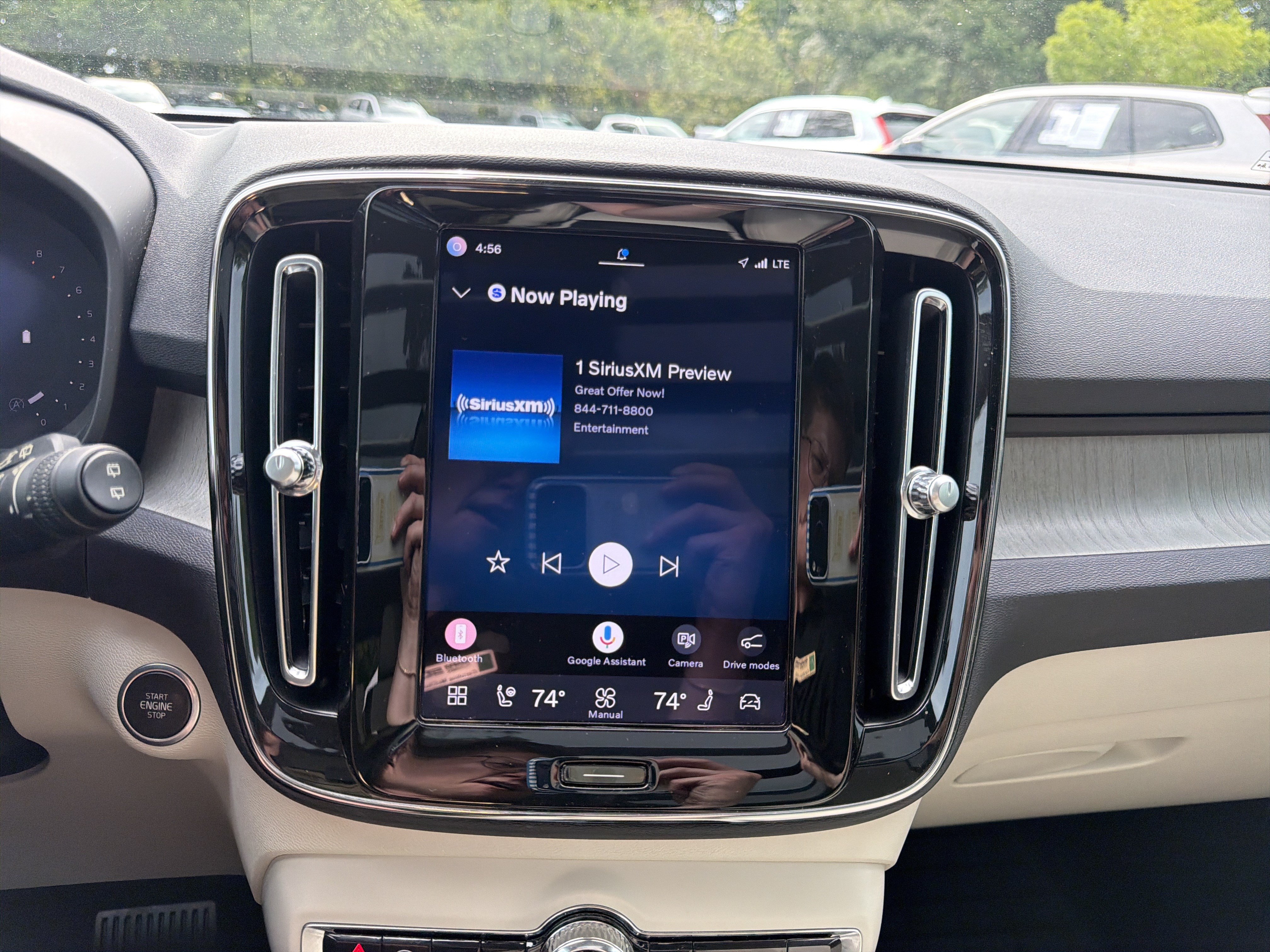 Certified 2023 Volvo XC40 B5 Plus w/ Protection Package Premier AWD/4WD image 23