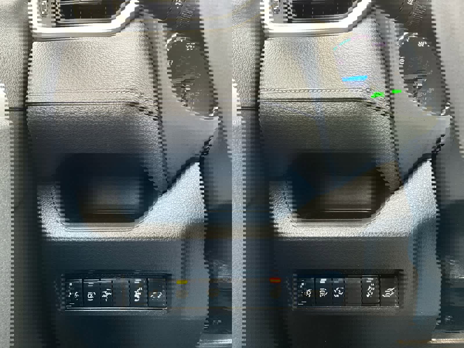 Used 2021 Toyota RAV4 XLE Premium image 24