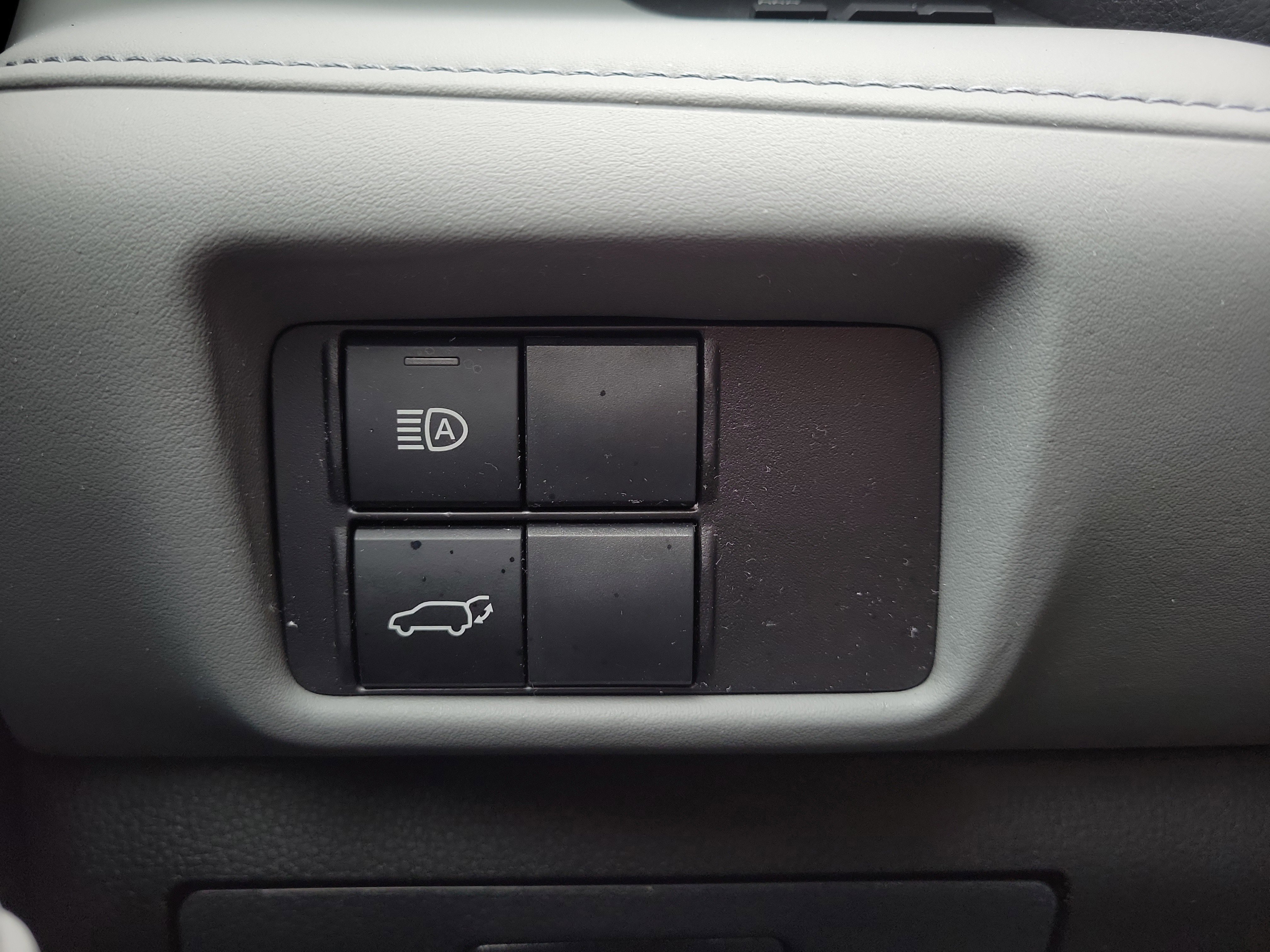 Used 2024 Toyota Highlander XLE image 22