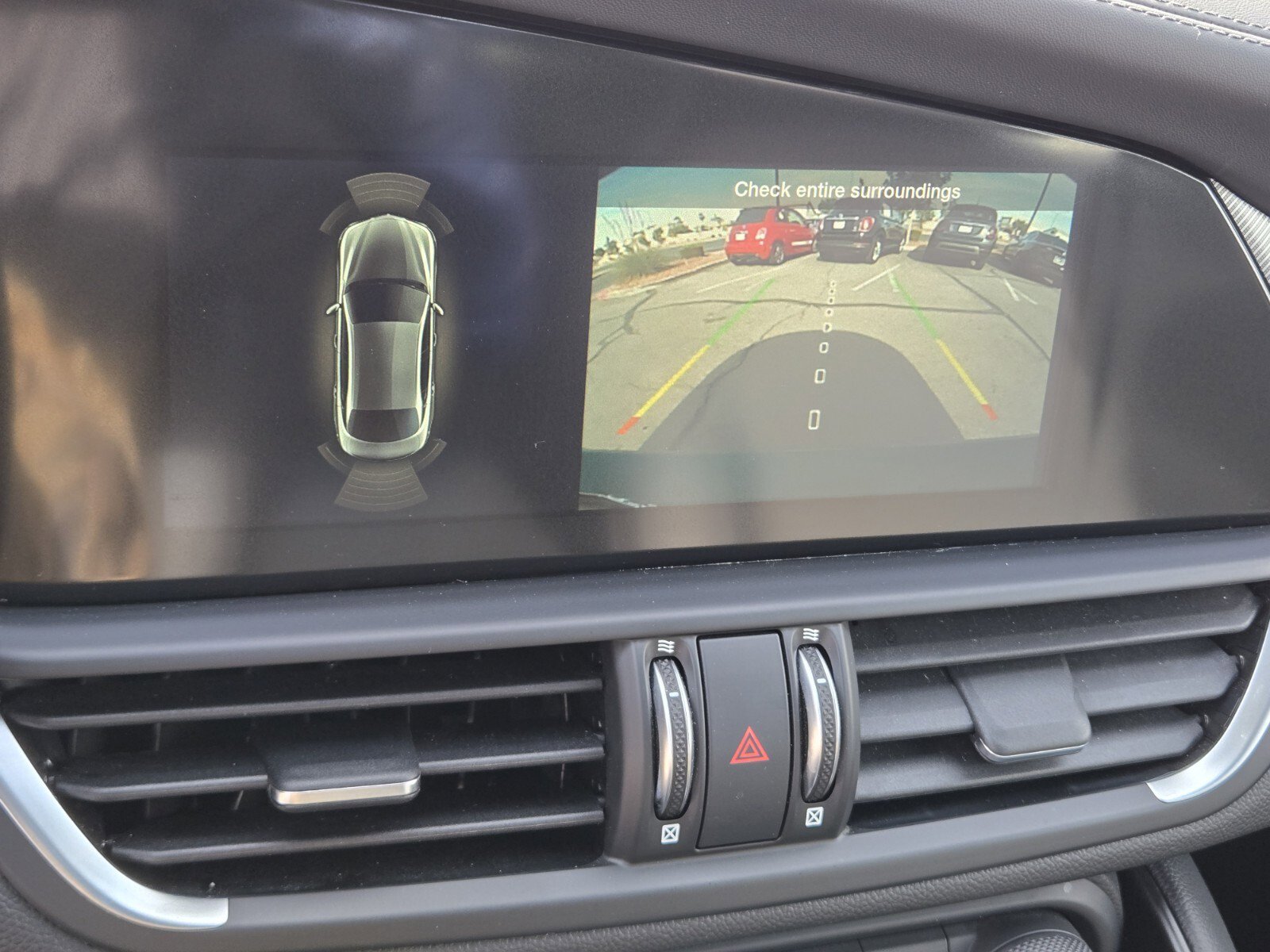 Used 2025 Alfa Romeo Giulia AWD image 20