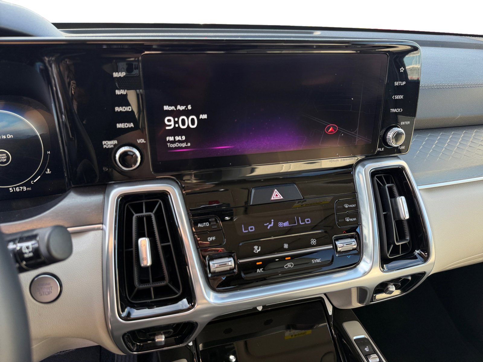 Used 2023 Kia Sorento SX image 12