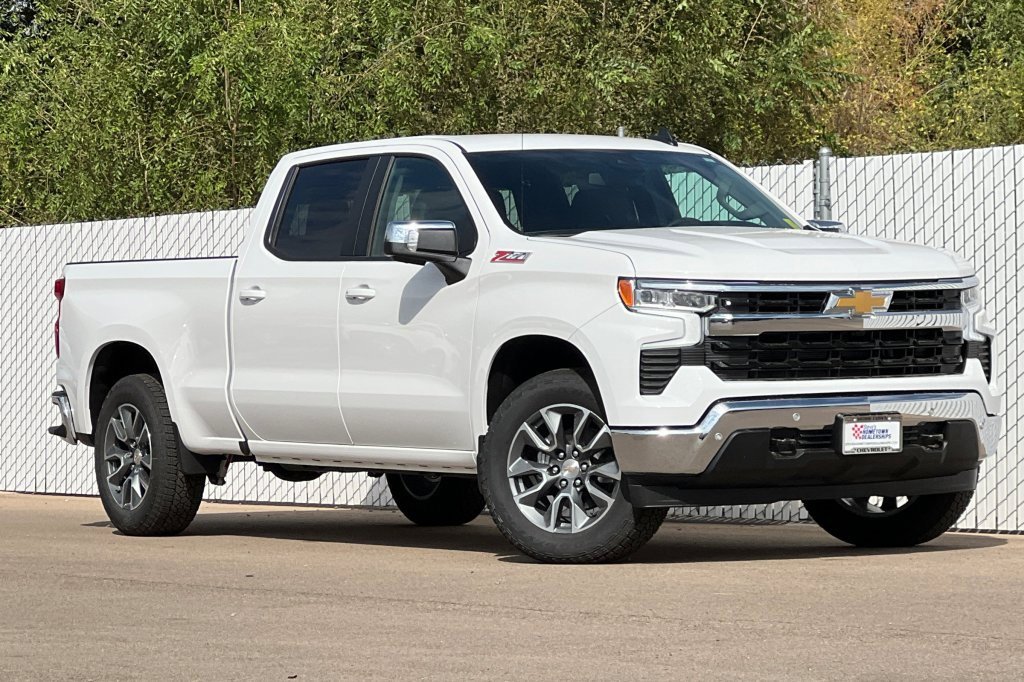 New 2026 Chevrolet Silverado 1500 LT image 2