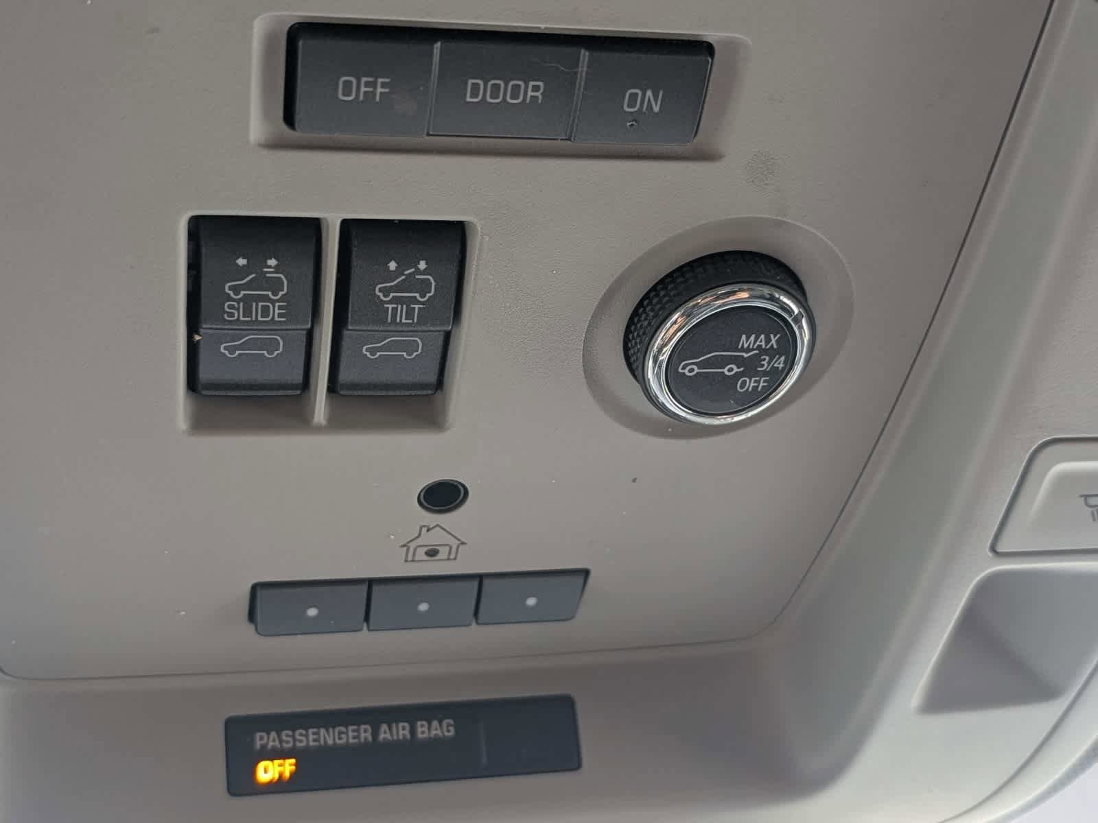 Used 2020 GMC Yukon SLT AWD/4WD image 34