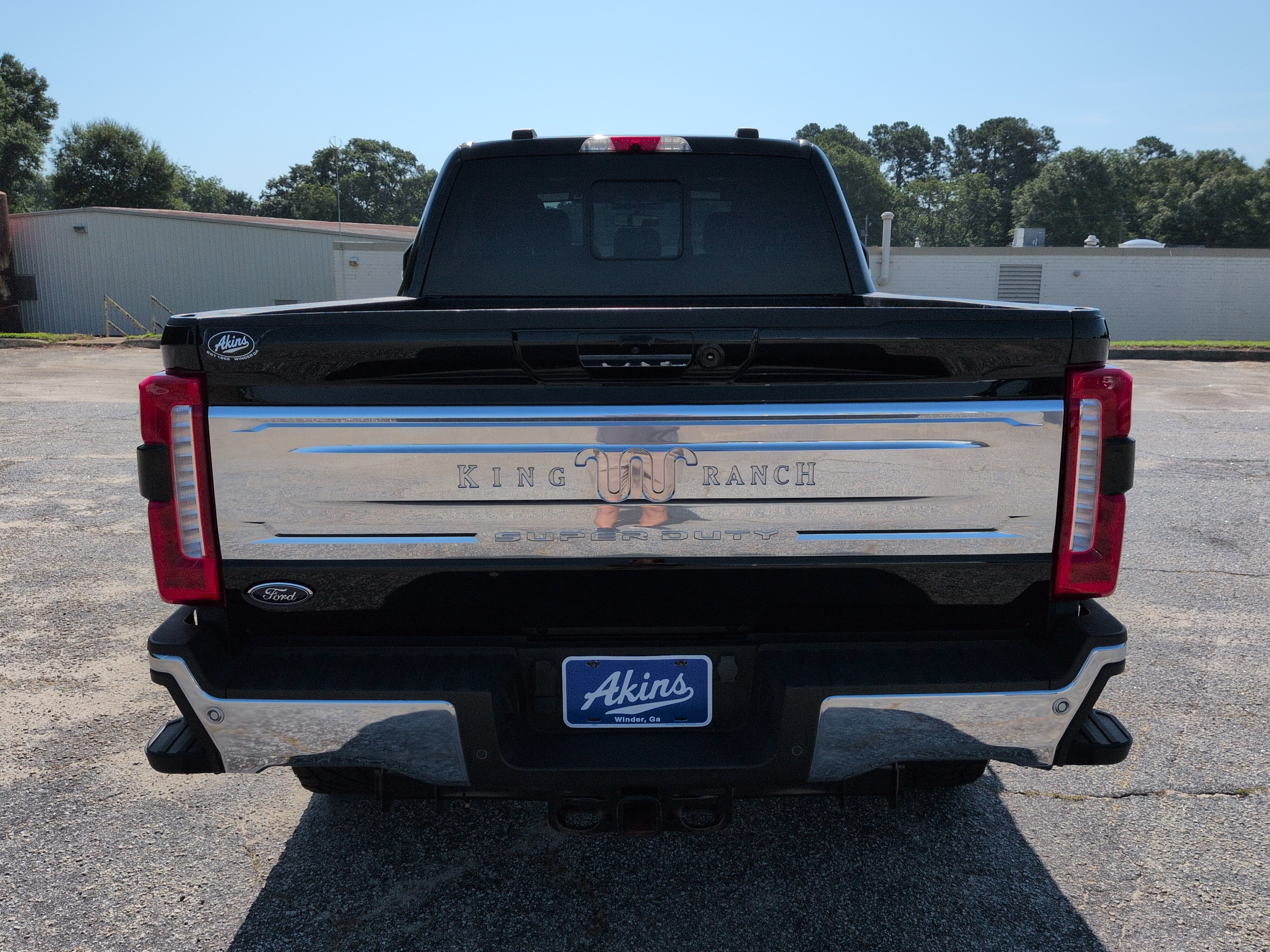 Certified 2023 Ford F250 King Ranch w/ Chrome Package AWD/4WD image 4