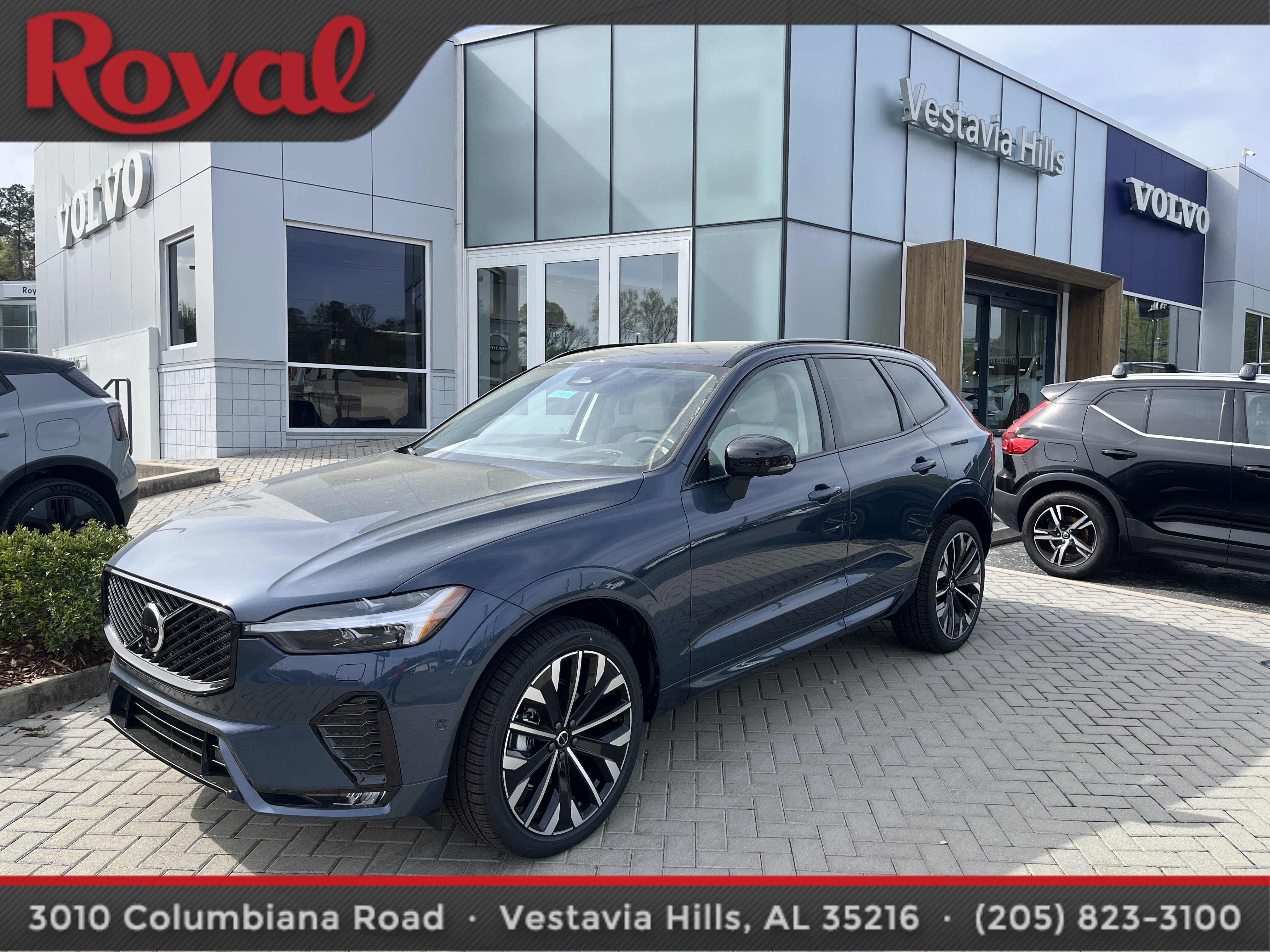 New 2026 Volvo XC60 B5 Ultra w/ Protection Package Premier image 1