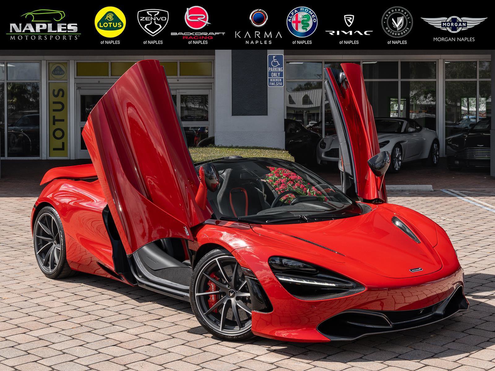 Used 2020 McLaren 720S Performance image 1