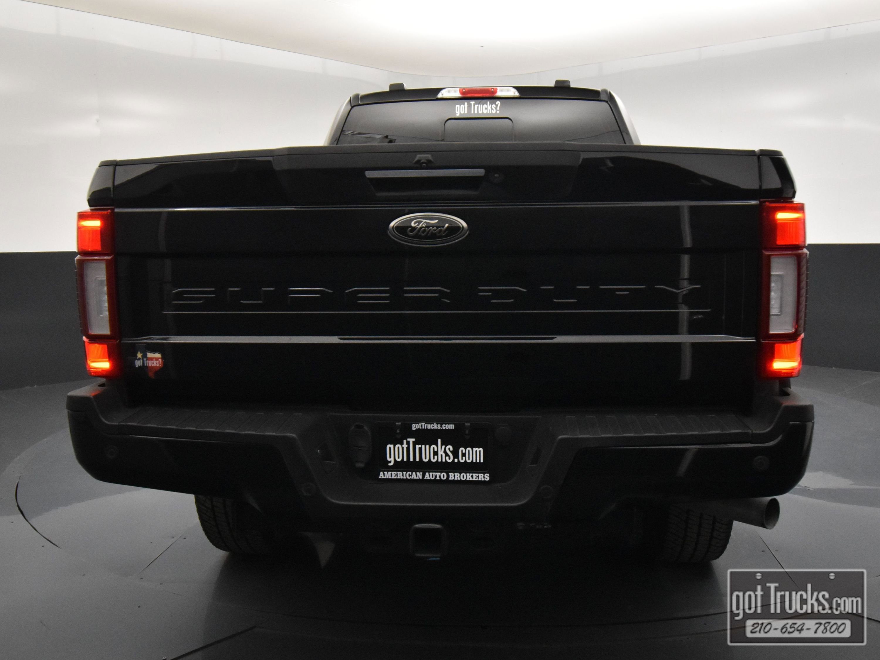 Used 2022 Ford F250 Lariat w/ Lariat Ultimate Package image 5