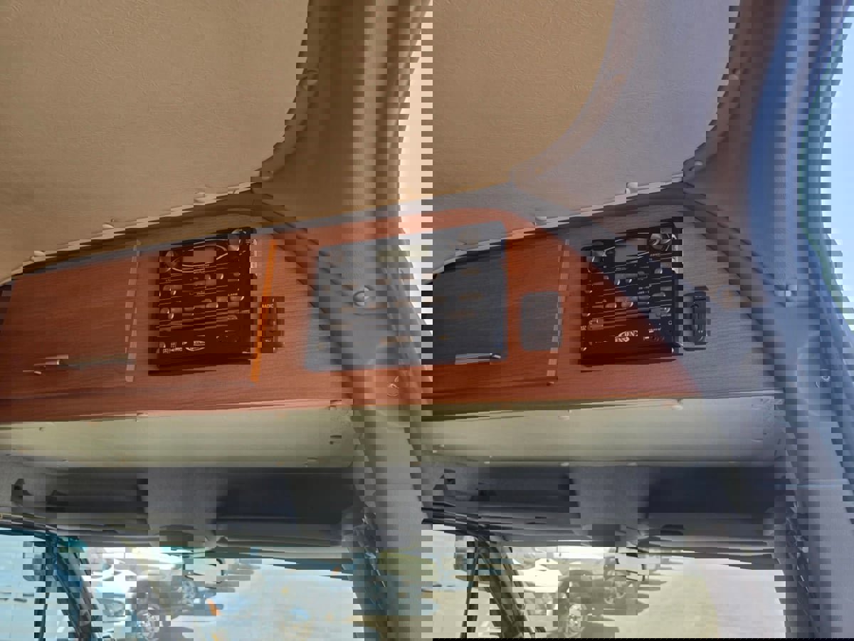 Used 2011 Mercedes-Benz Sprinter 3500 image 14