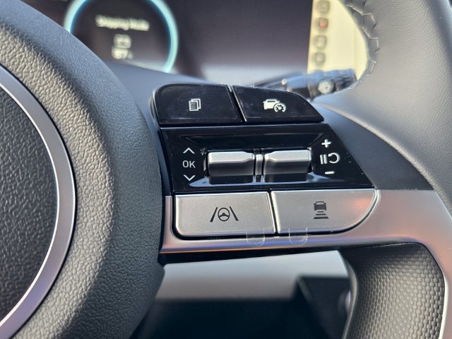 New 2026 Hyundai Elantra Limited FWD image 12
