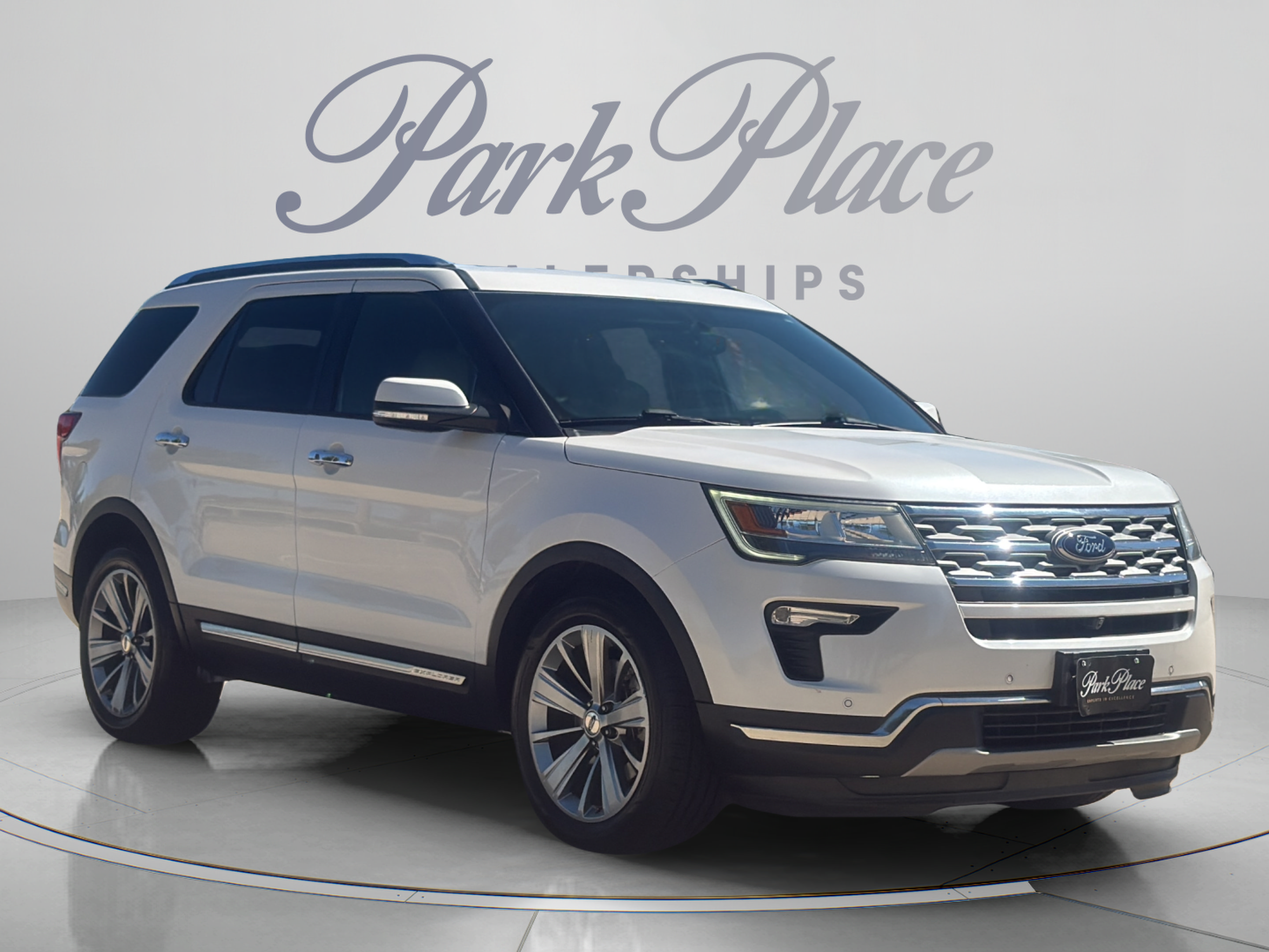 Used 2018 Ford Explorer Limited FWD image 7