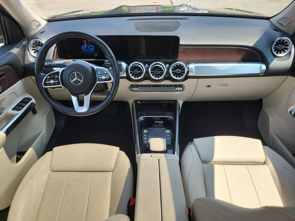 Used 2023 Mercedes-Benz EQB 300 4MATIC w/ Pinnacle Package image 19