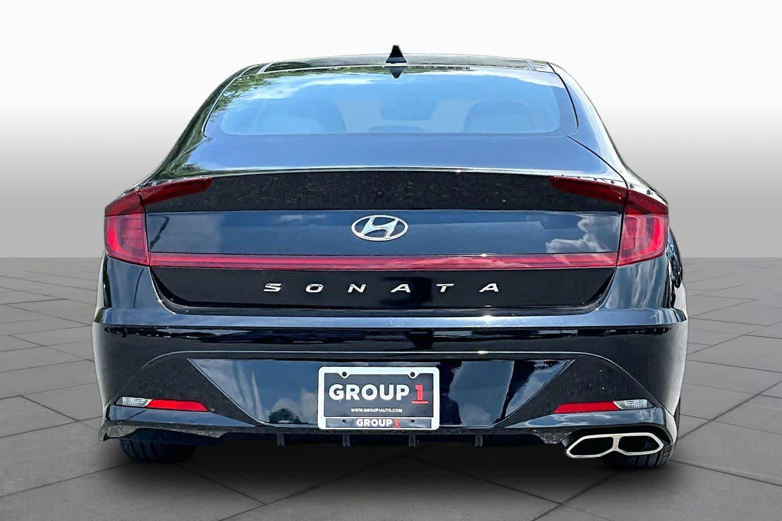 Used 2023 Hyundai Sonata SEL w/ Convenience Package FWD image 5