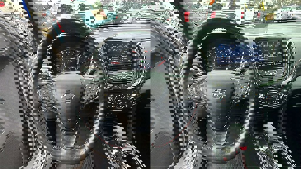 Used 2022 Chevrolet Equinox RS w/ RS Leather Package image 24